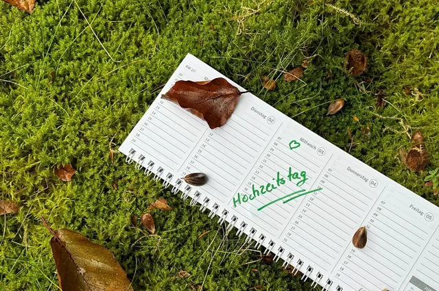 Eintrag "Hochzeitstag" in einem Kalender